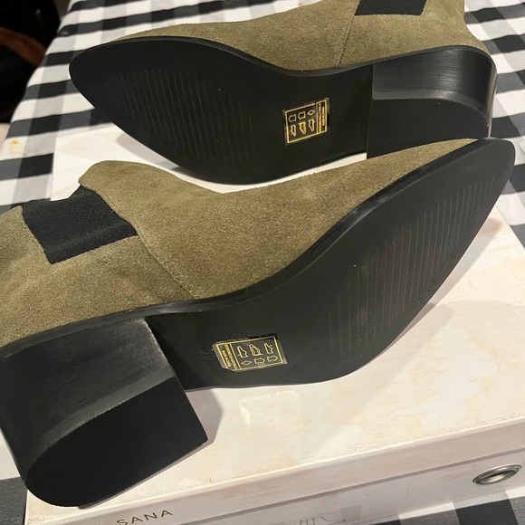 Sol Sana Chelsea Boot - Picture 3 of 5